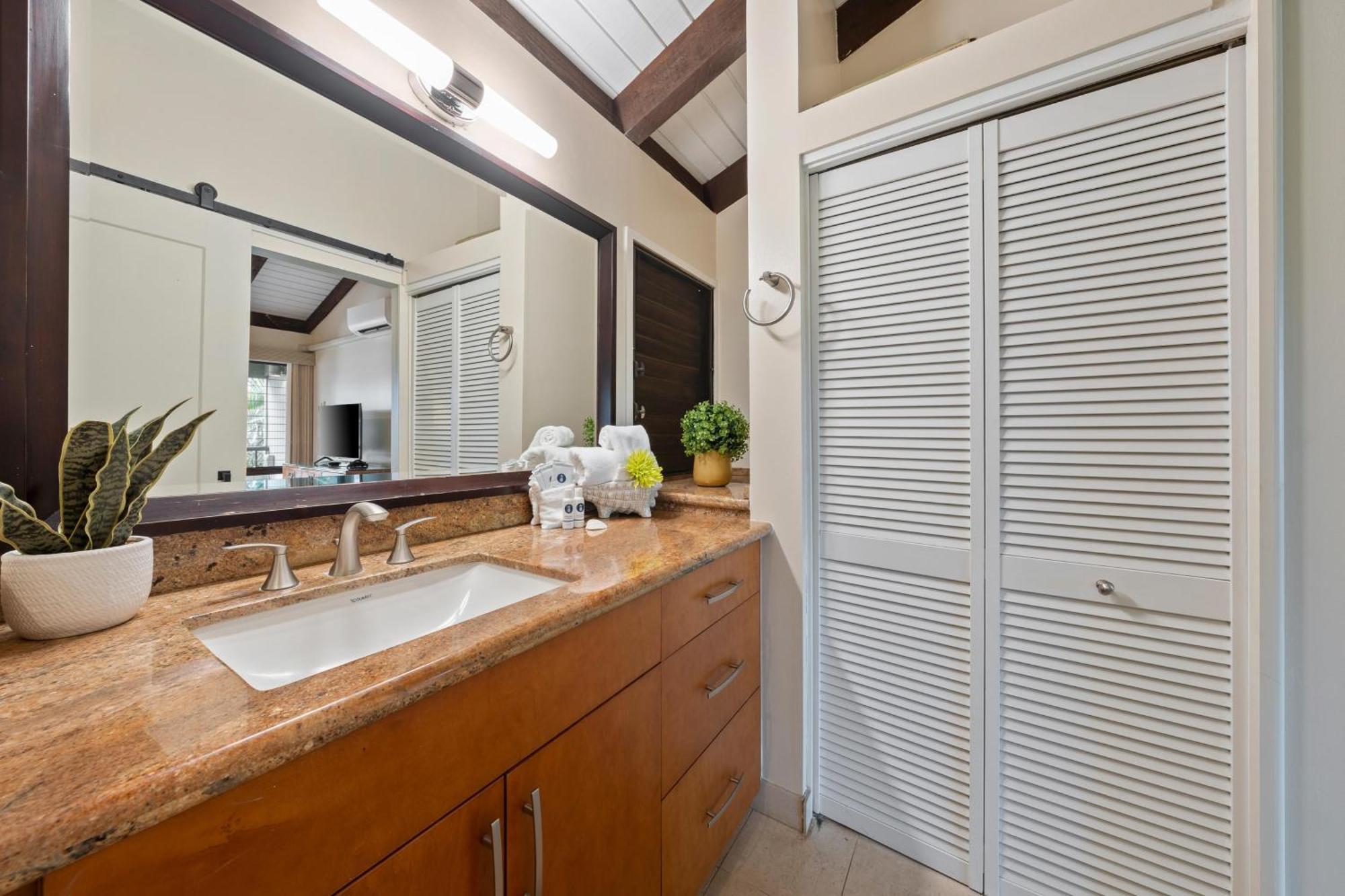 Wailea Ekolu 1604 Holiday home
